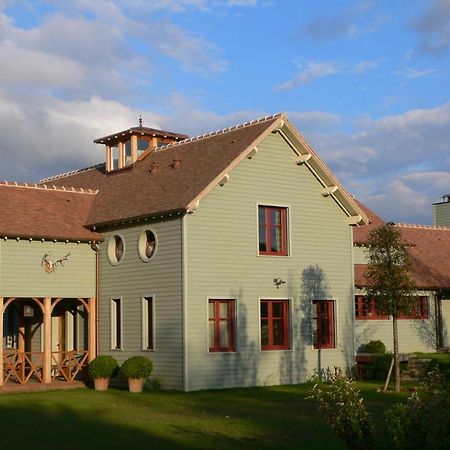 Lodge Saint-Hymer Ngoại thất bức ảnh